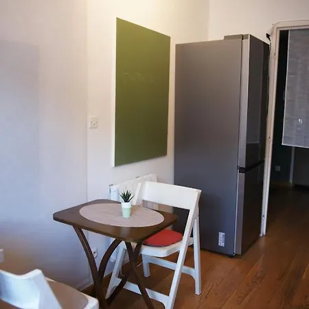 Nid Douillet Musee D'art Moderne - Petite France